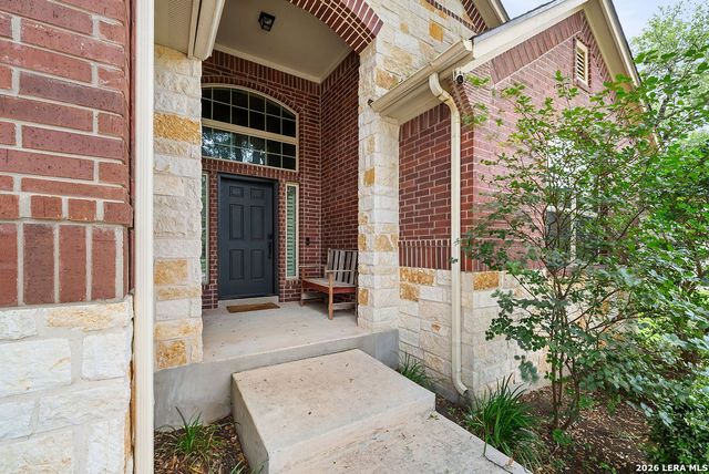11304 MASSIVE MT, Helotes, TX 78023