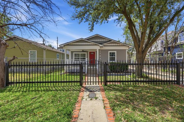 1703 Ovid Street, Houston, TX 77007