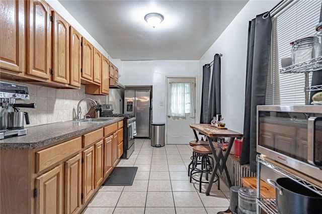 532 North Front Street, Allentown City, PA 18102