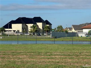 4549 Estancia Parkway, Mcallen, TX 78504