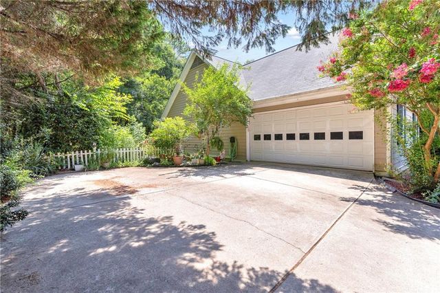 905 Daisy Lane, Athens, GA 30605