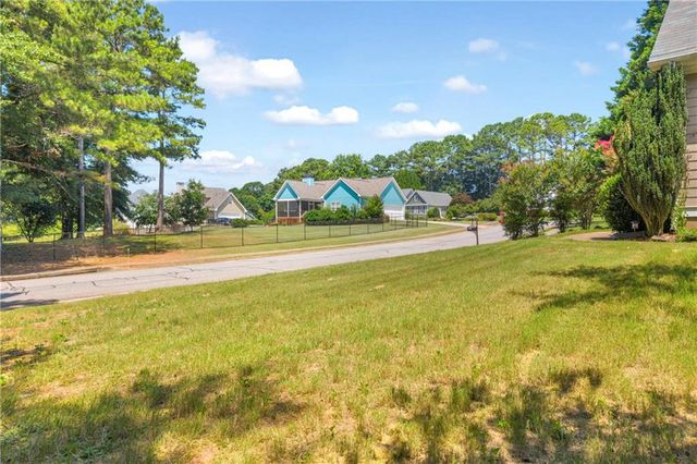 905 Daisy Lane, Athens, GA 30605