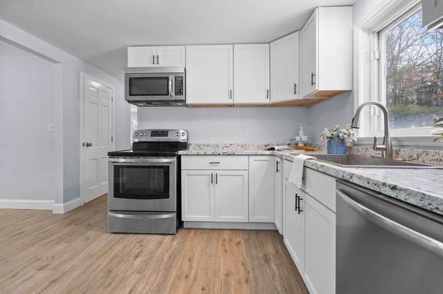 6 Michael Avenue, Derry, NH 03038