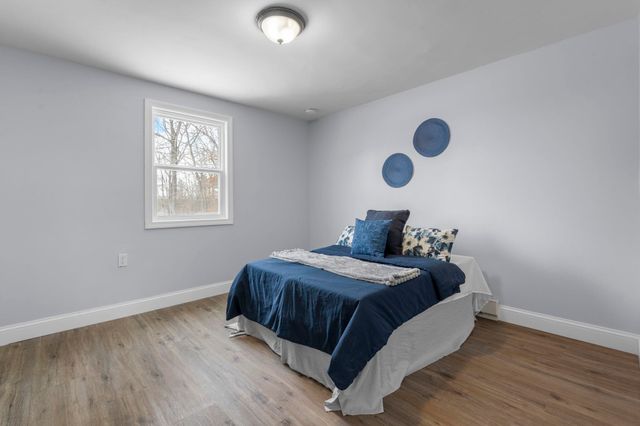 6 Michael Avenue, Derry, NH 03038