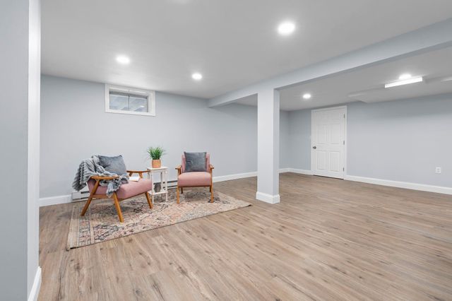 6 Michael Avenue, Derry, NH 03038