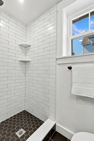 8 Rodman Rd, Ashland, MA 01721
