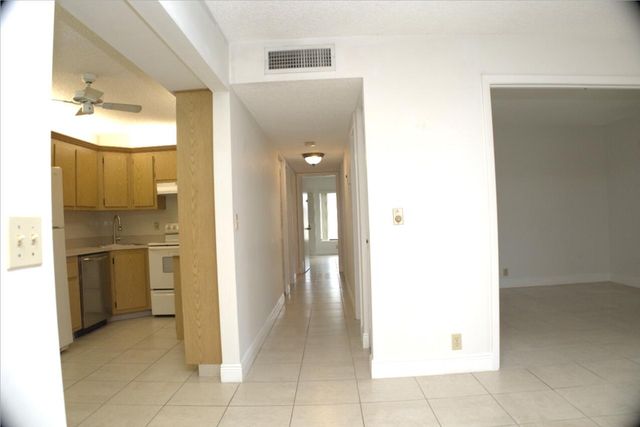 815 Sky Pine Way D2, Greenacres, FL 33415