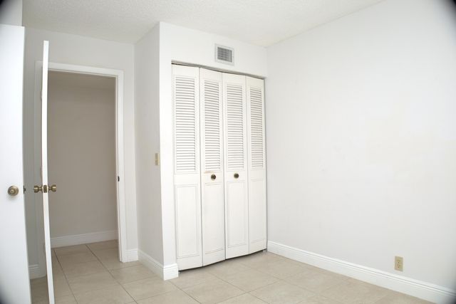 815 Sky Pine Way D2, Greenacres, FL 33415