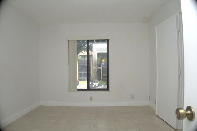 815 Sky Pine Way D2, Greenacres, FL 33415