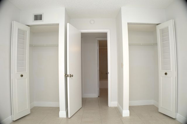 815 Sky Pine Way D2, Greenacres, FL 33415