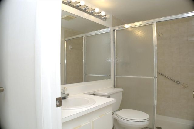 815 Sky Pine Way D2, Greenacres, FL 33415