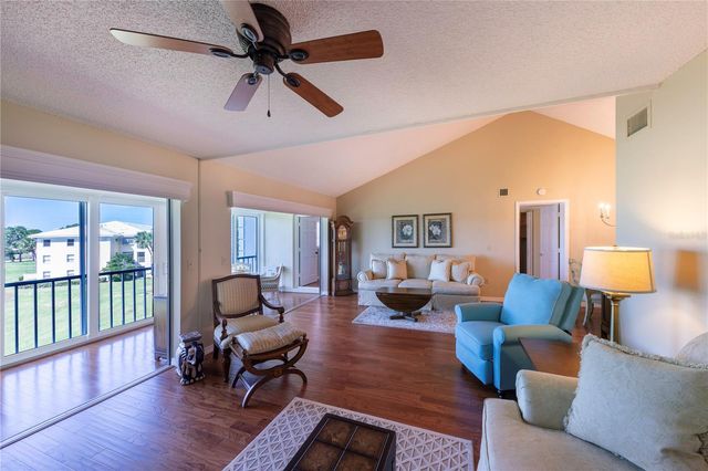 437 CERROMAR LANE 525, Venice, FL 34293