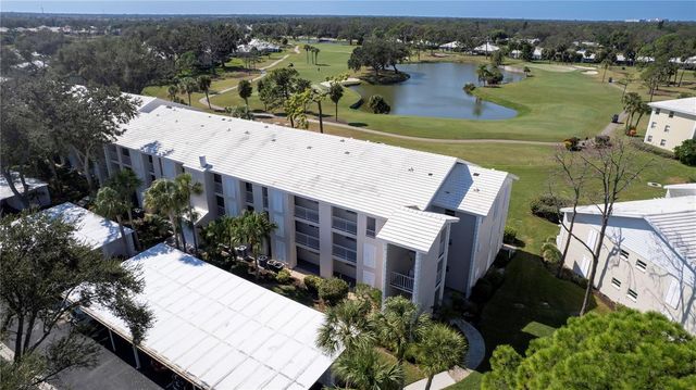 437 CERROMAR LANE 525, Venice, FL 34293