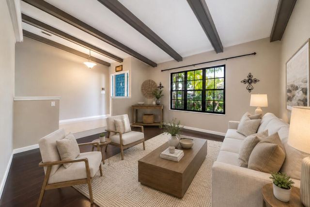 574 JUNIPER Place, Wellington, FL 33414