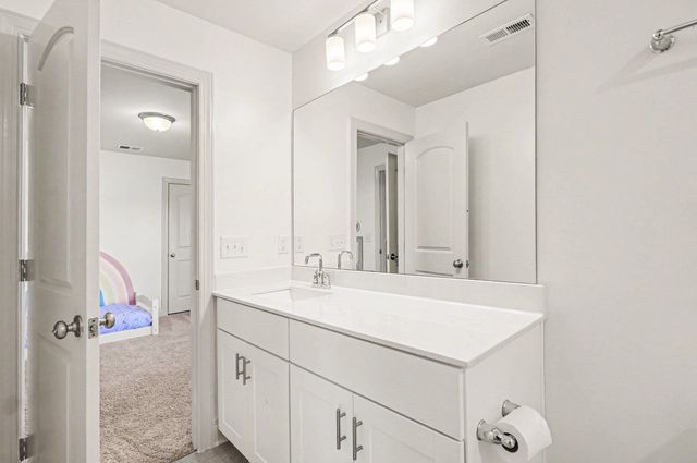 811 Arrington Way, Columbia, TN 38401