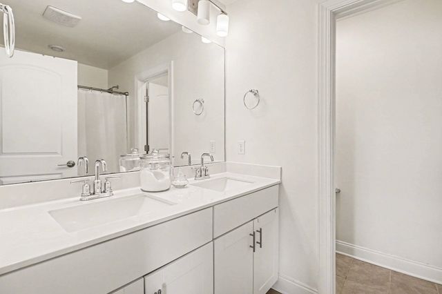 811 Arrington Way, Columbia, TN 38401