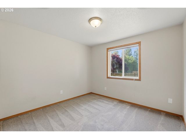 207 Se 11th Cir, Battle Ground, WA 98604
