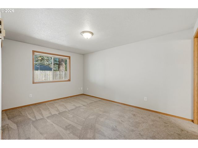 207 Se 11th Cir, Battle Ground, WA 98604