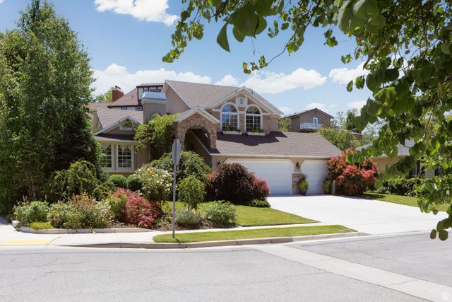 2050 E JOHNSTONE DR, Sandy, UT 84093