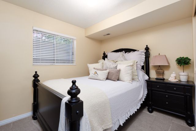 2050 E JOHNSTONE DR, Sandy, UT 84093