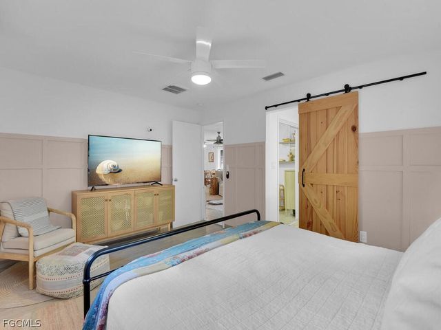 1537 Covington CIR E, Fort Myers, FL 33919