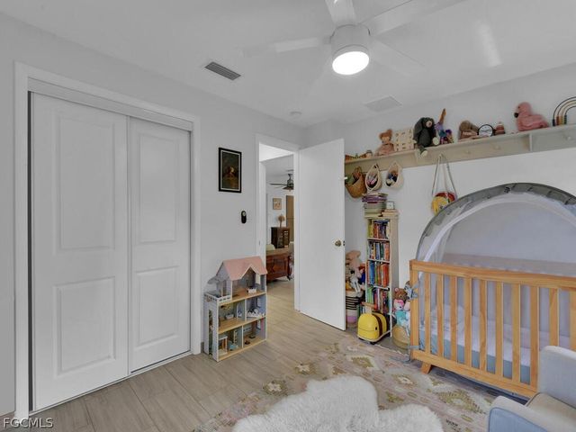 1537 Covington CIR E, Fort Myers, FL 33919