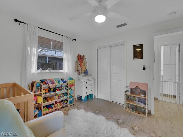 1537 Covington CIR E, Fort Myers, FL 33919