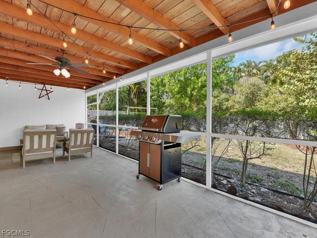 1537 Covington CIR E, Fort Myers, FL 33919