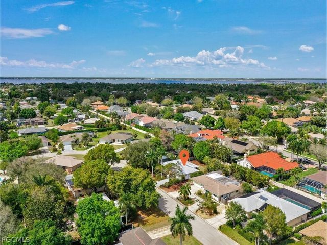 1537 Covington CIR E, Fort Myers, FL 33919