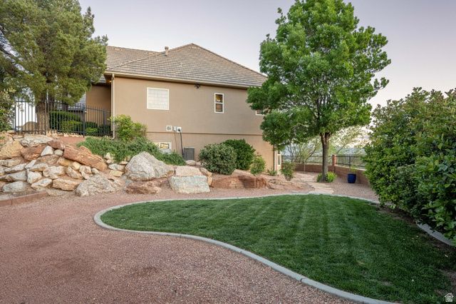 3088 S LIMESTONE DR, St. George, UT 84790