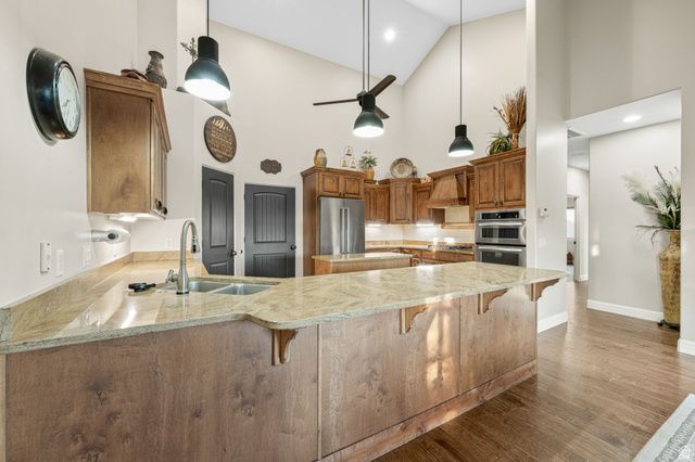 3088 S LIMESTONE DR, St. George, UT 84790
