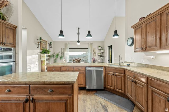 3088 S LIMESTONE DR, St. George, UT 84790