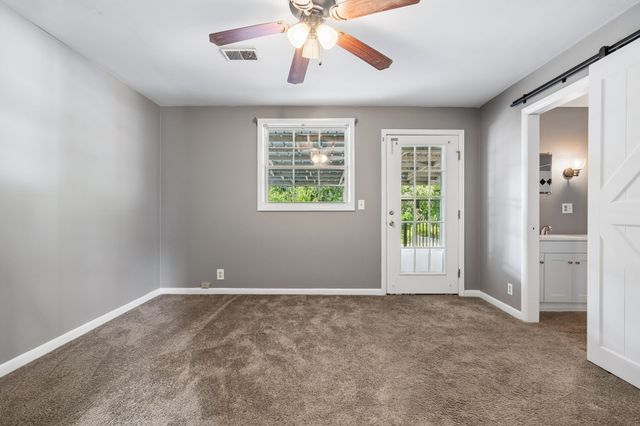 3825 Sam Boney Dr, Nashville, TN 37211