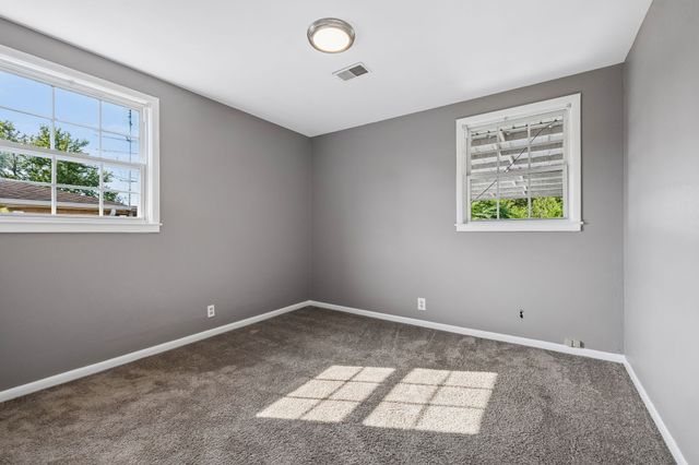 3825 Sam Boney Dr, Nashville, TN 37211