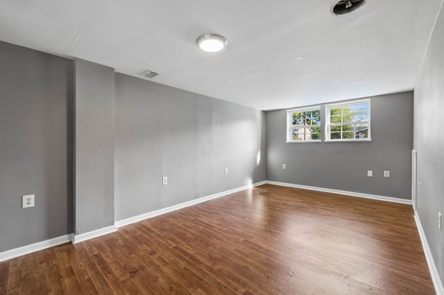 3825 Sam Boney Dr, Nashville, TN 37211