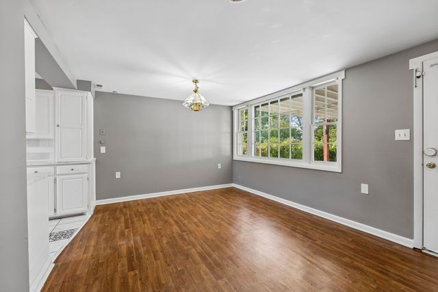 3825 Sam Boney Dr, Nashville, TN 37211