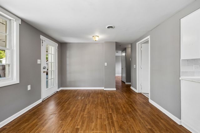 3825 Sam Boney Dr, Nashville, TN 37211