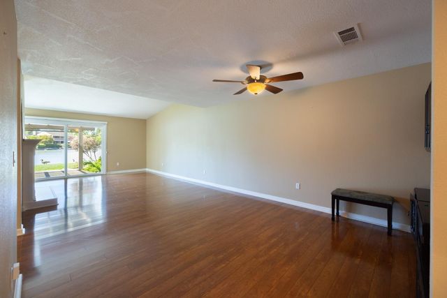 5465 Covey Creek Cir, Stockton, CA 95207