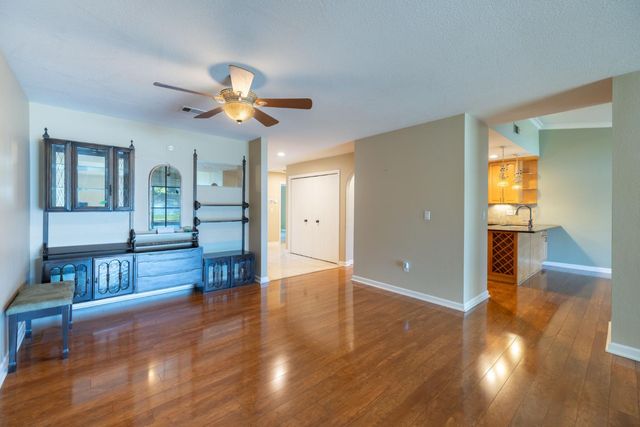 5465 Covey Creek Cir, Stockton, CA 95207