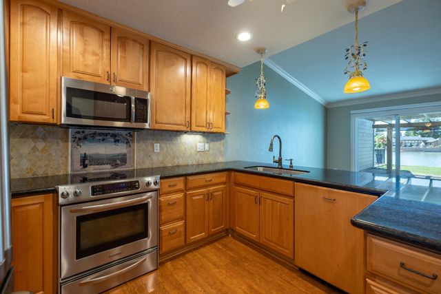 5465 Covey Creek Cir, Stockton, CA 95207