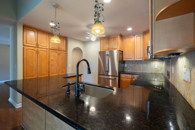 5465 Covey Creek Cir, Stockton, CA 95207