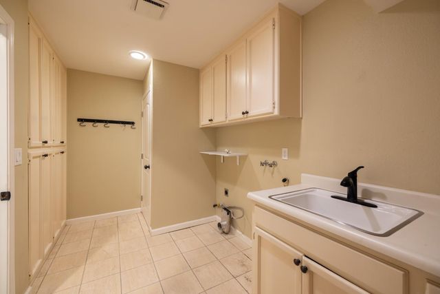 5465 Covey Creek Cir, Stockton, CA 95207
