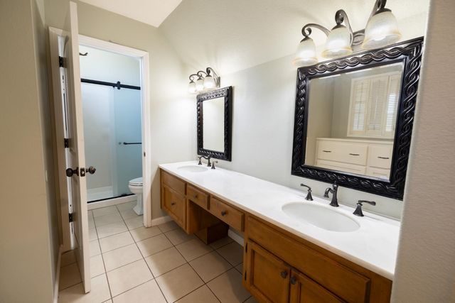 5465 Covey Creek Cir, Stockton, CA 95207