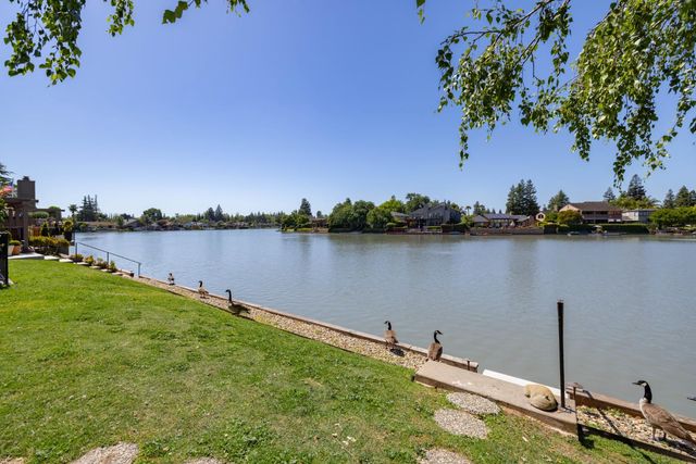 5465 Covey Creek Cir, Stockton, CA 95207