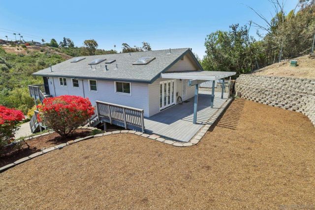6214 Radio, San Diego, CA 92114