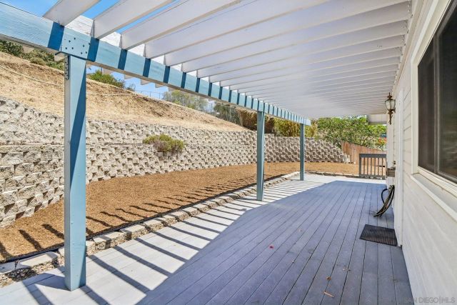 6214 Radio, San Diego, CA 92114