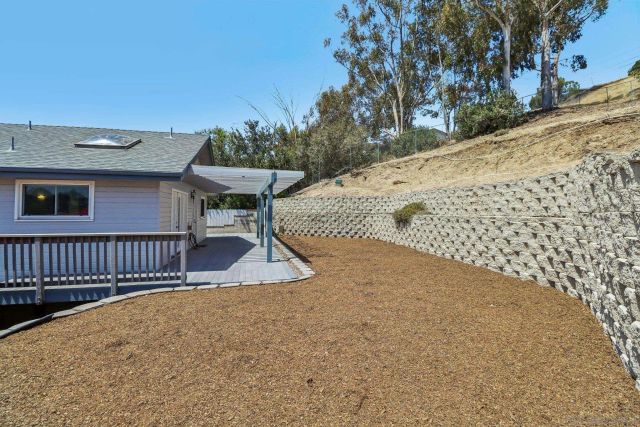 6214 Radio, San Diego, CA 92114