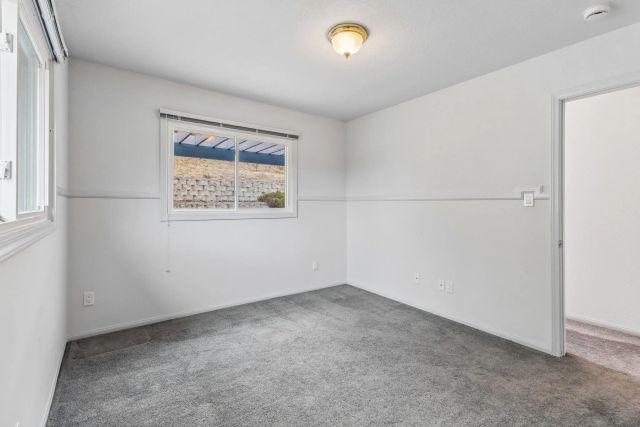 6214 Radio, San Diego, CA 92114
