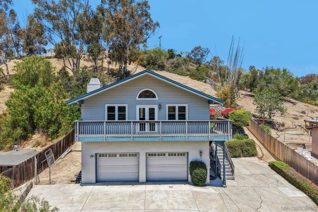 6214 Radio, San Diego, CA 92114