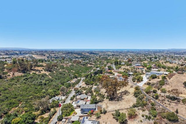 6214 Radio, San Diego, CA 92114
